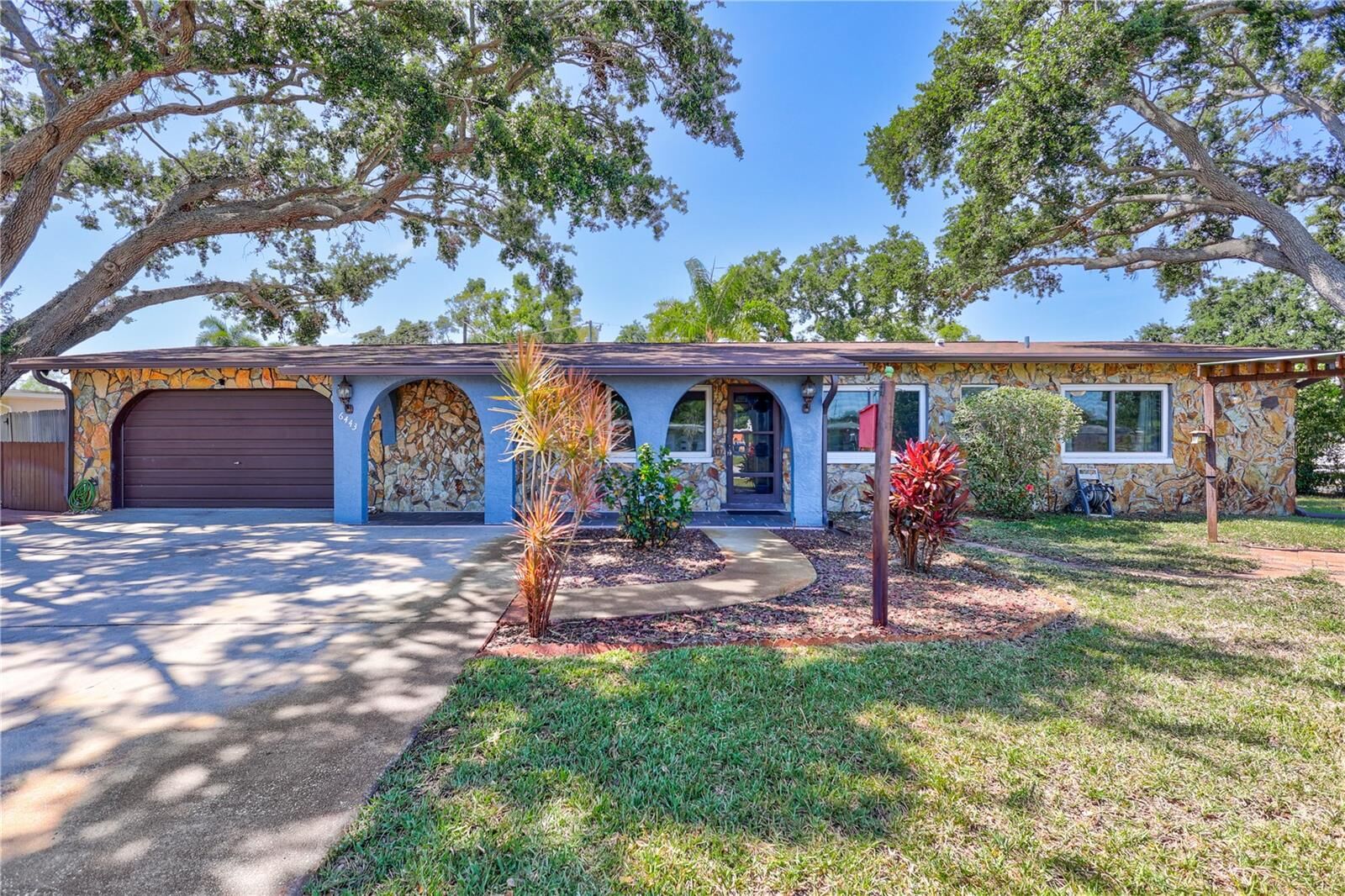 Property Photo:  6443 34th Avenue N  FL 33710