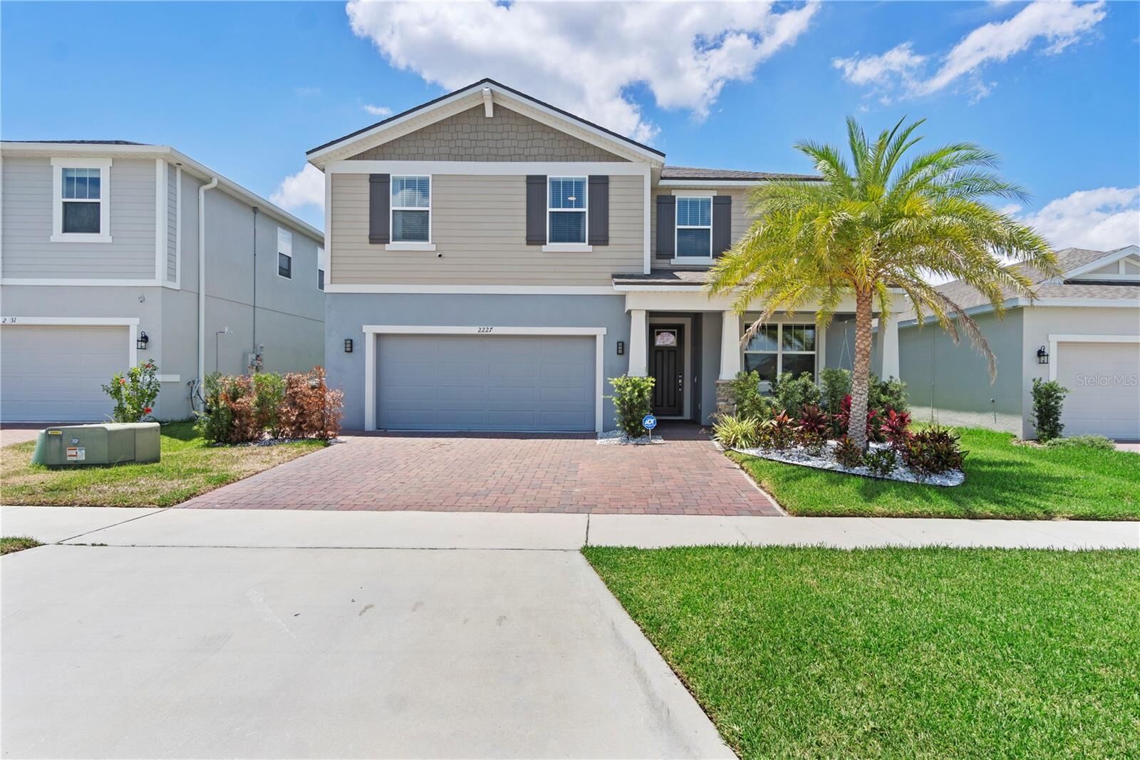 Property Photo:  2227 Blue Salvia Street  FL 34711 