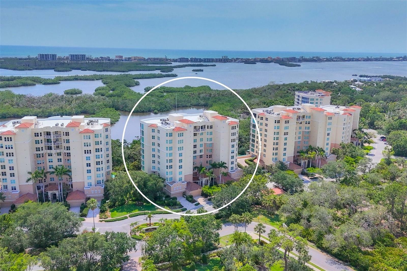Property Photo: 401 N Point Road 504 FL 34229
