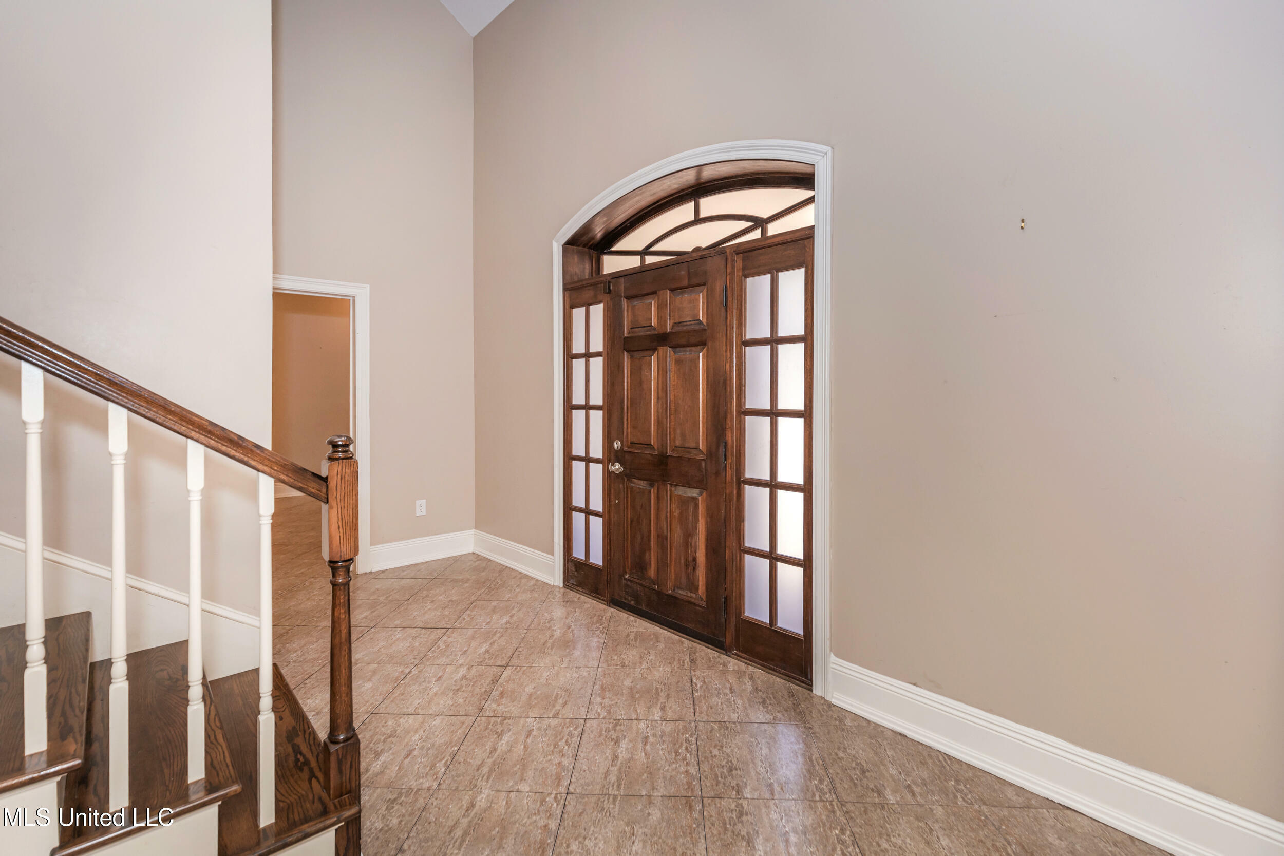 Property Photo: 386 Meaut Street MS 39530