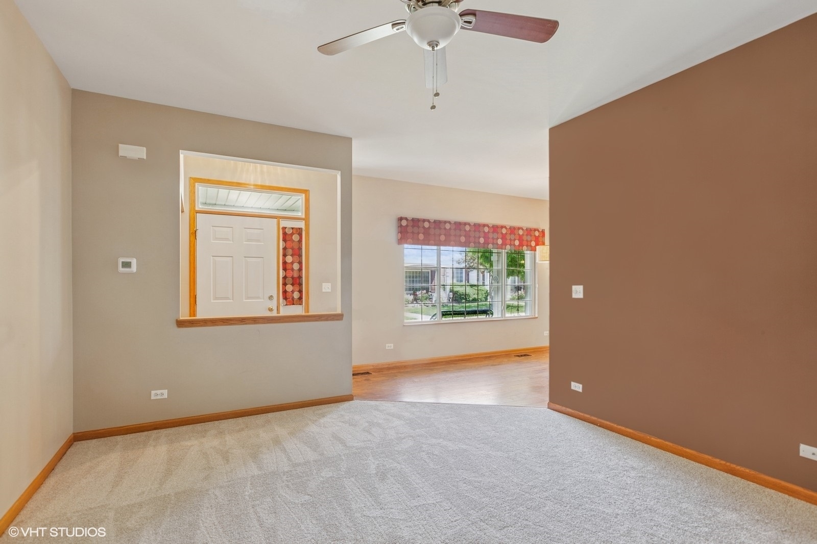 Property Photo: 2258 Reflections Drive 2258 IL 60502