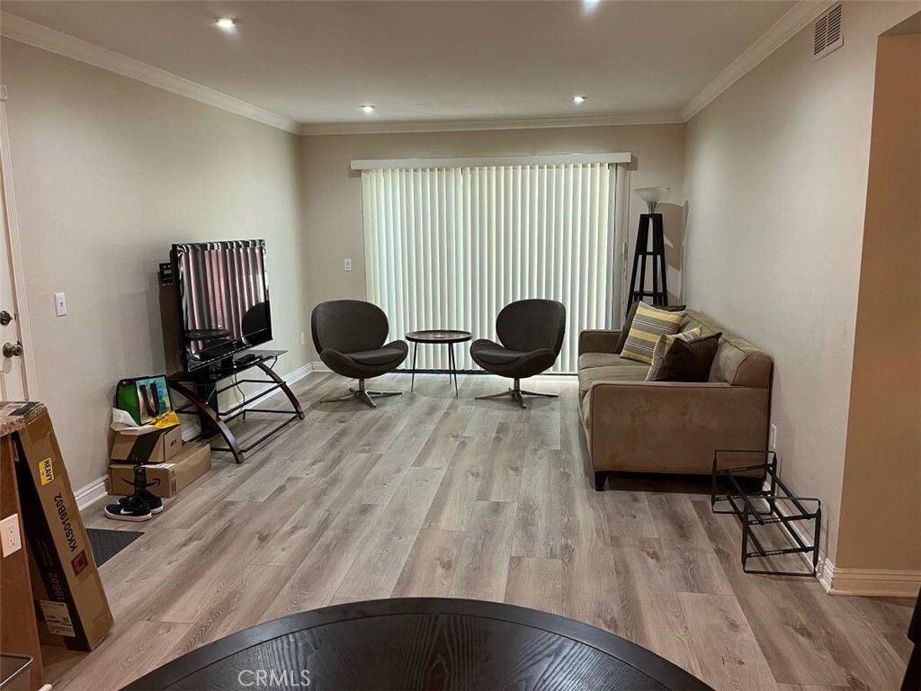 Property Photo:  1144 W Blaine Street 104  CA 92507 