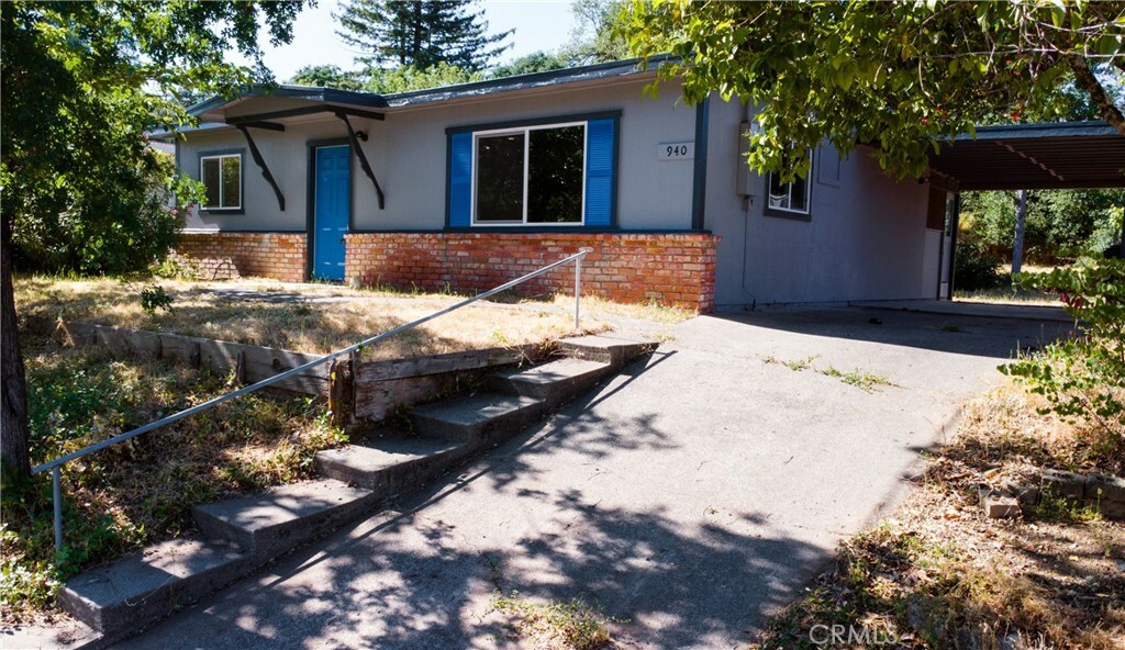 Property Photo:  940 Sixth Street  CA 95453 