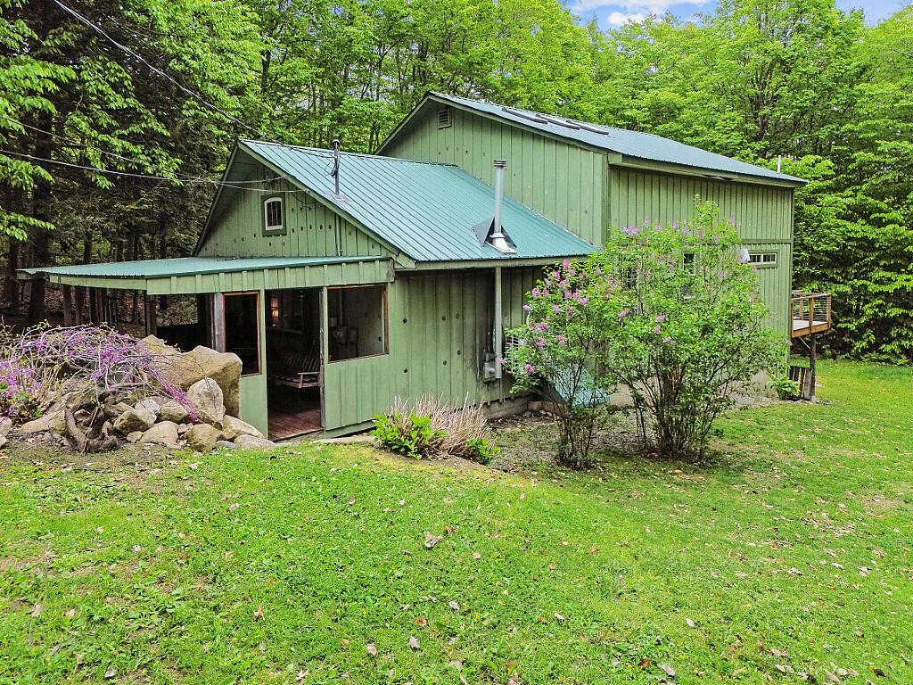 Property Photo: 16 Trillium Estates ME 04963