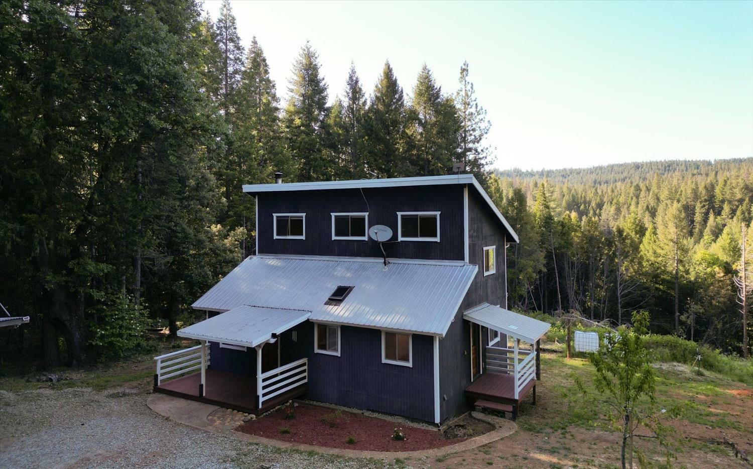 Property Photo: 2051 Ridge Road CA 95960