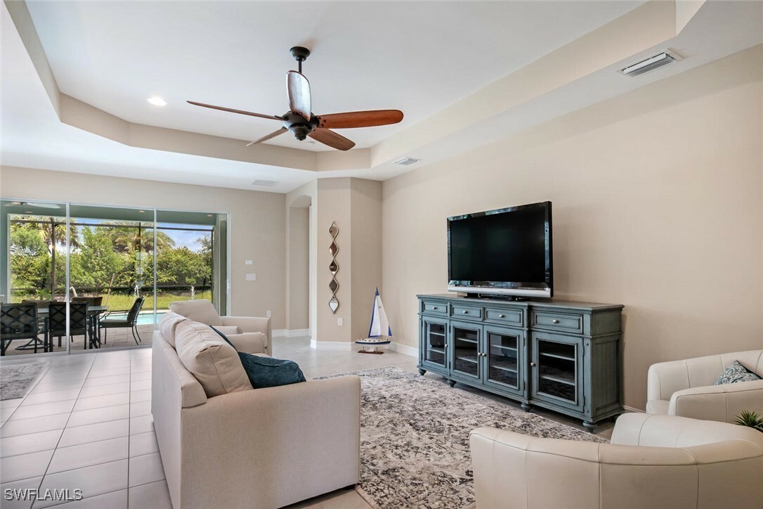 Property Photo: 14586 Tropical Drive FL 34114