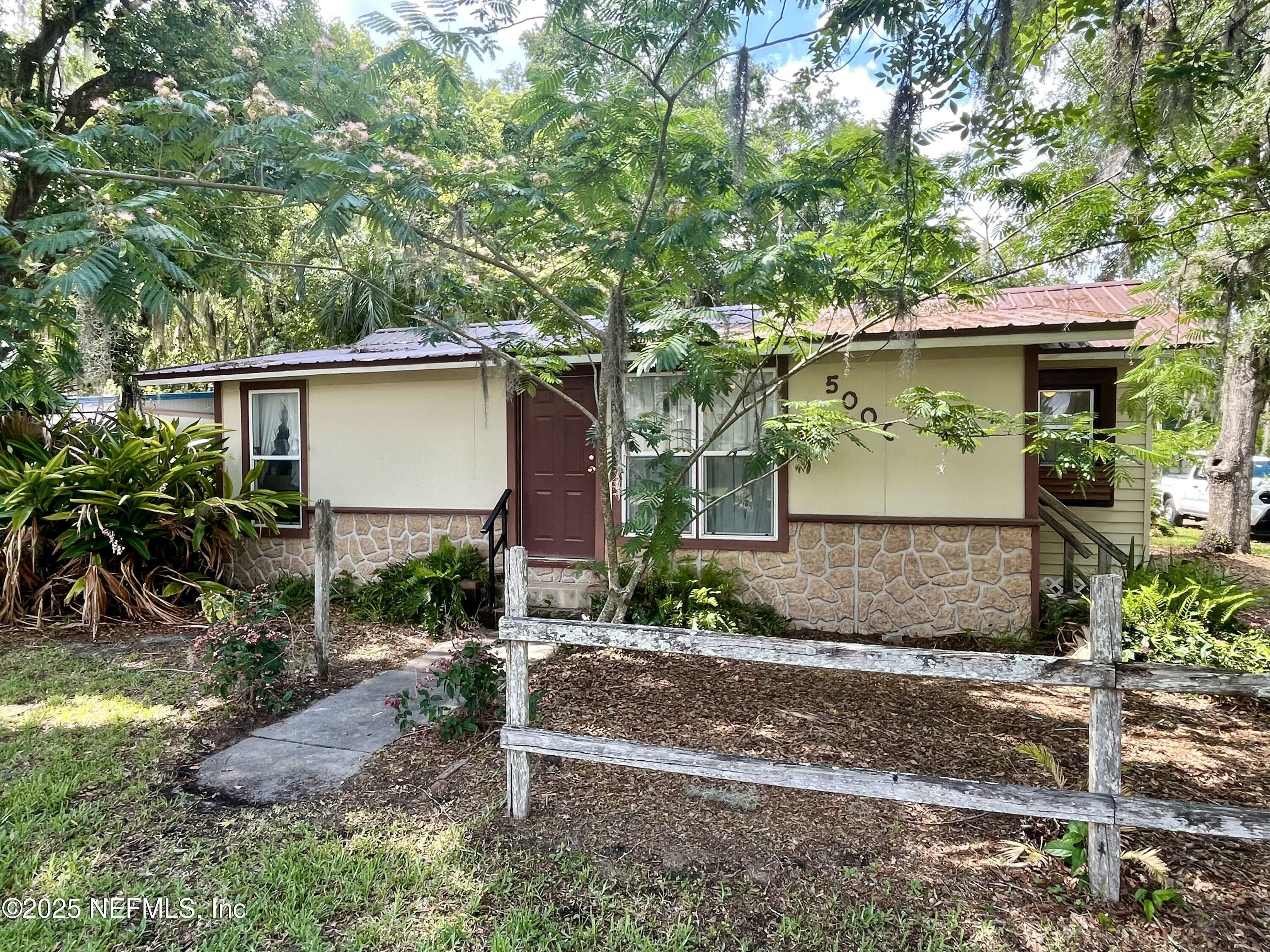 Property Photo:  5000 Elm Street  FL 32189 