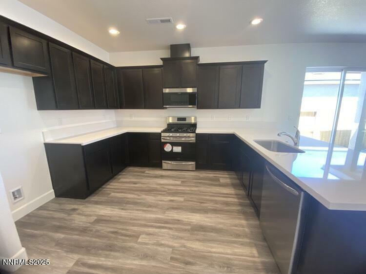 Property Photo: 897 Agate Way NV 89408