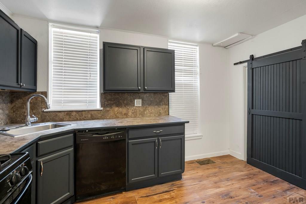 Property Photo: 322 Broadway Ave CO 81004
