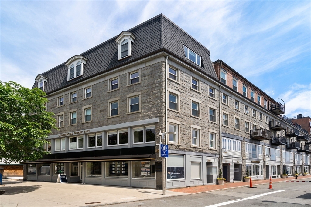 Property Photo: 33 Commercial Wharf 33A MA 02110