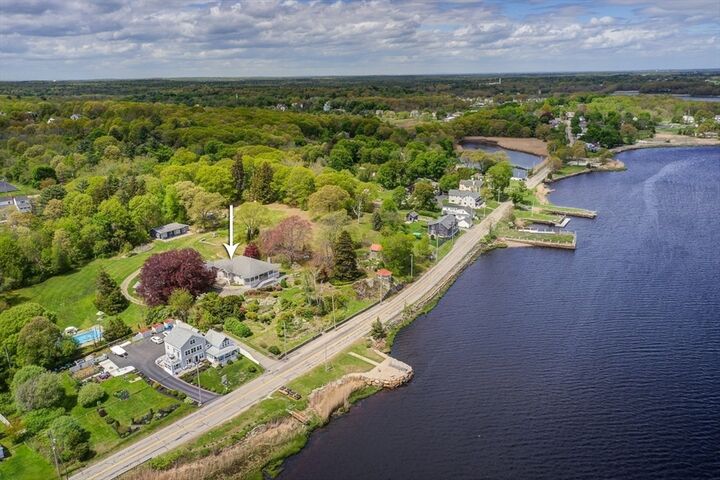 Property Photo:  2386 Pleasant  MA 02715 