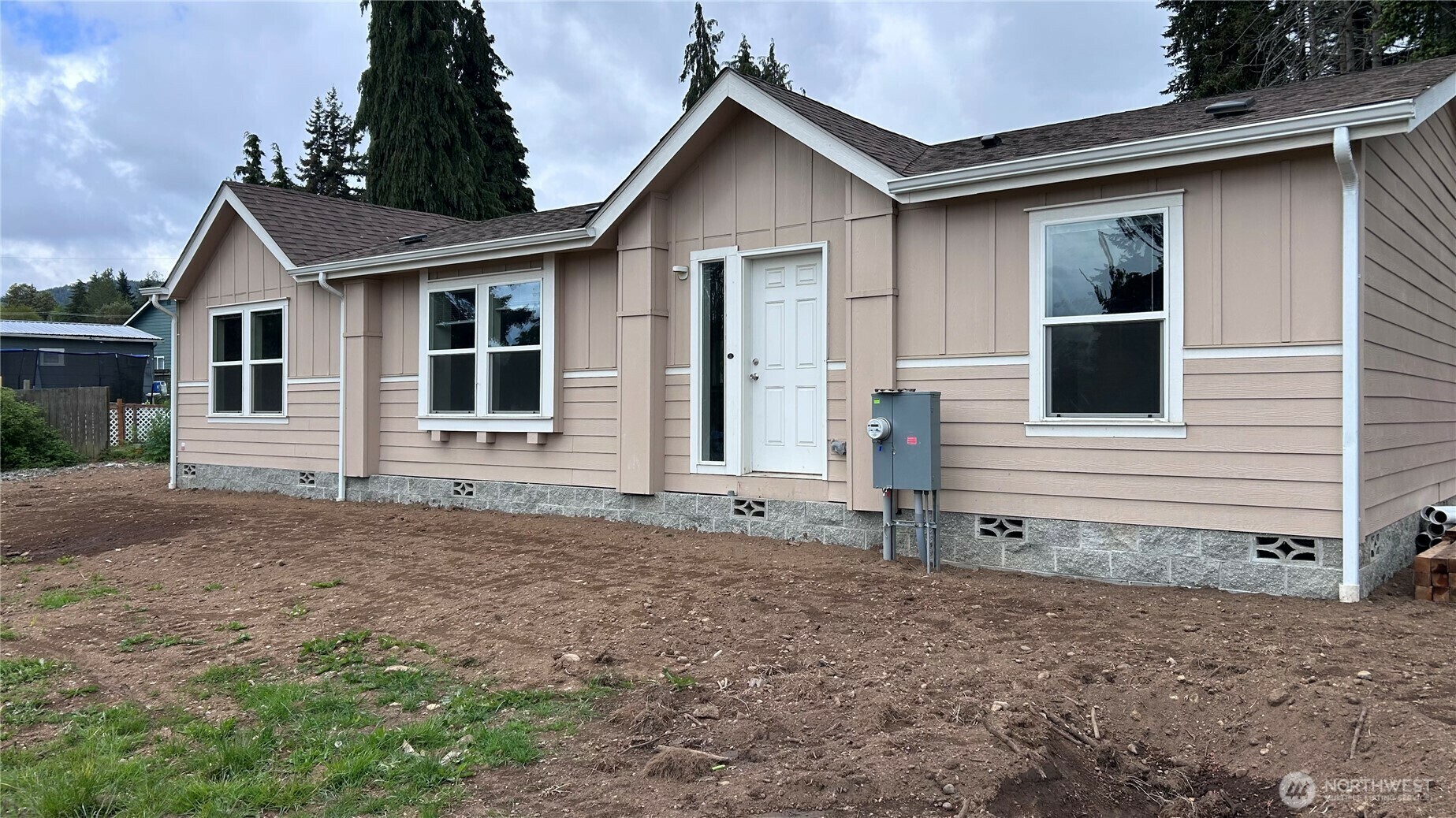 Property Photo: 1138 W Lauridsen Blvd WA 98363