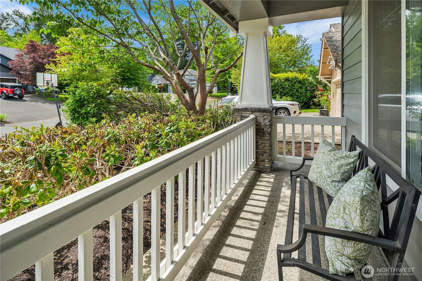 Property Photo: 24858 NE 1st Place WA 98074