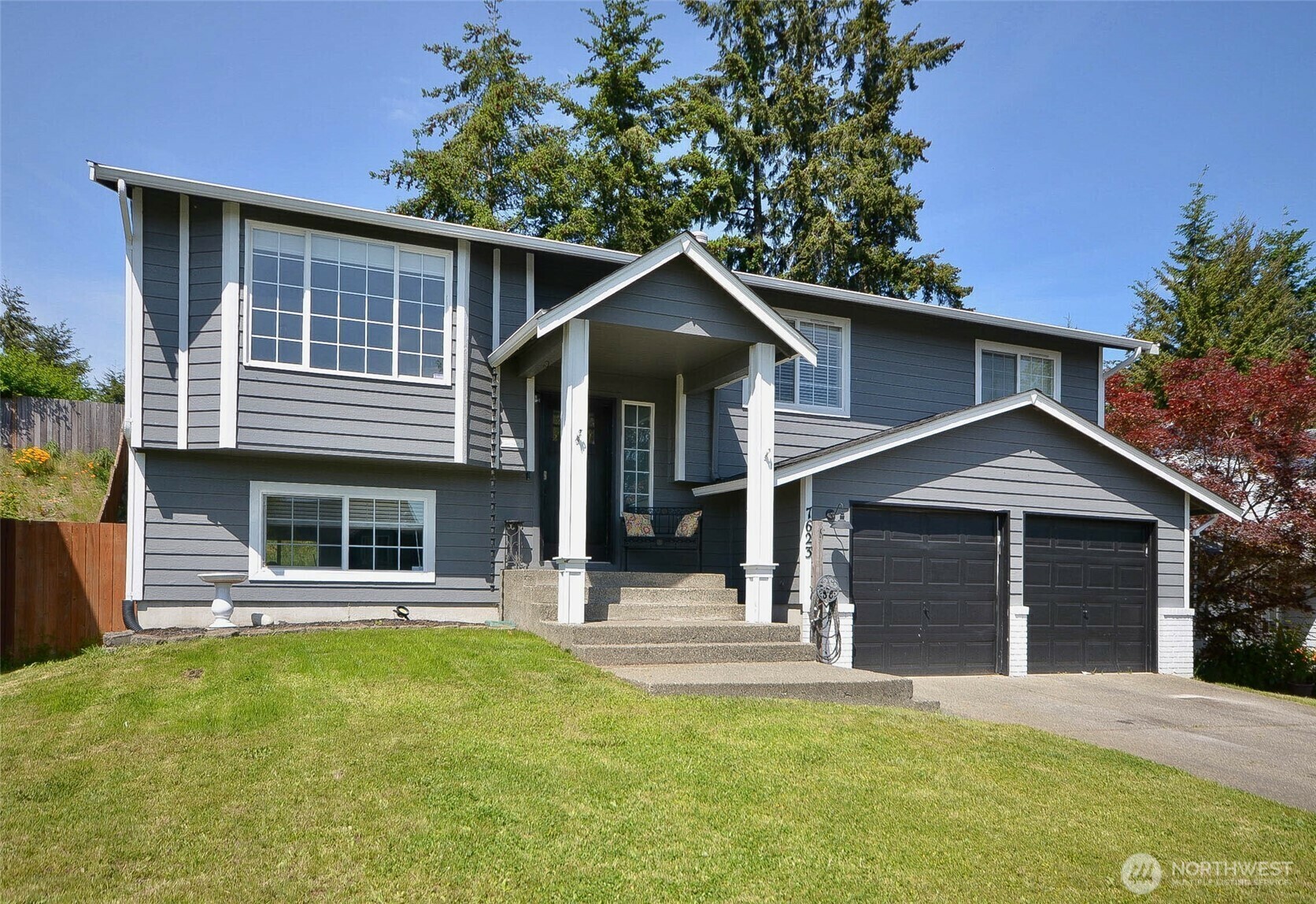 Property Photo: 7623 193rd Street Ct SE WA 98387