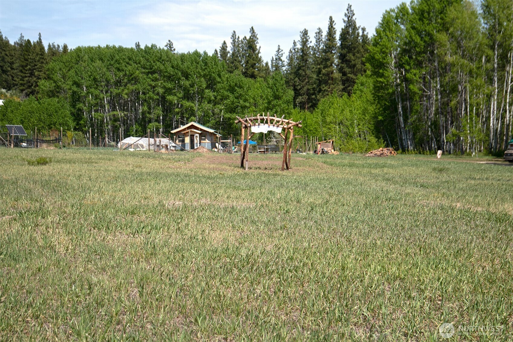 Property Photo: 64 Elmer Road WA 98856