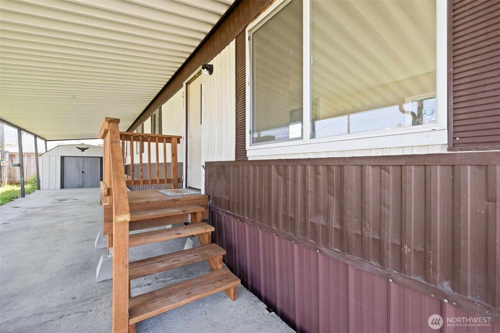 Property Photo: 201 N 5th Street 35 WA 98382