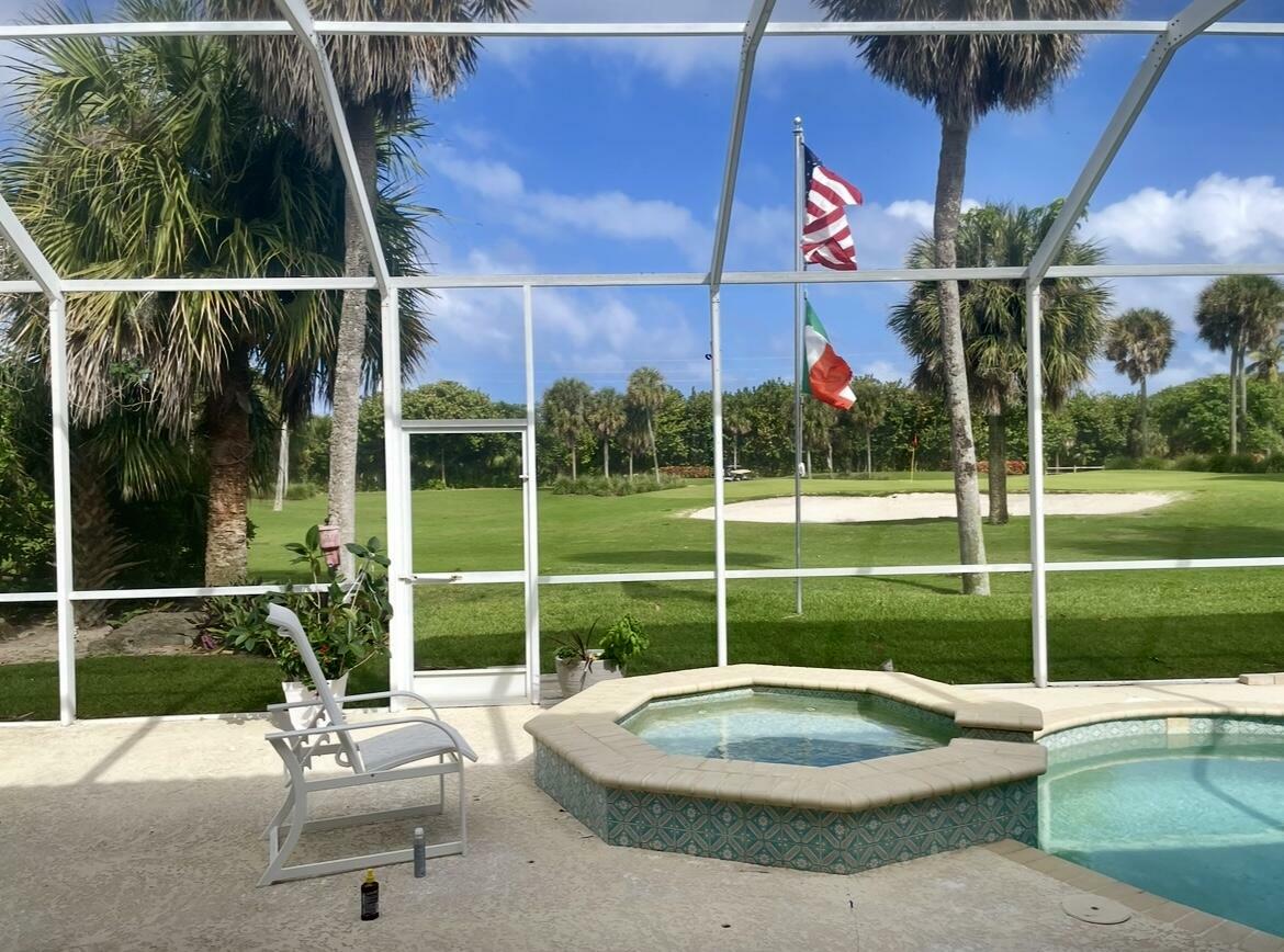 Property Photo: 950 Marble Way FL 33432