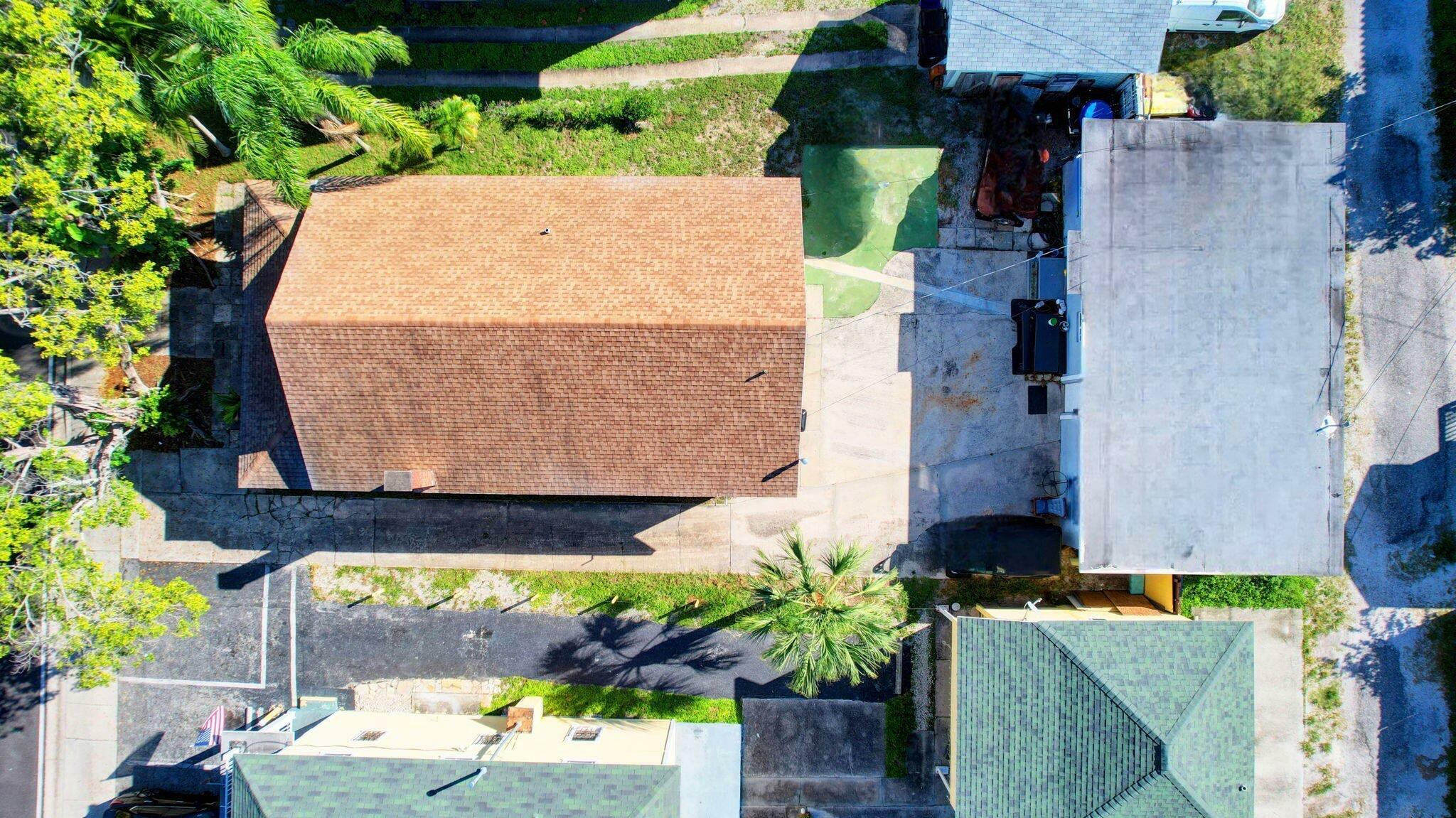 Property Photo: 215 S Federal Highway #2 FL 33460