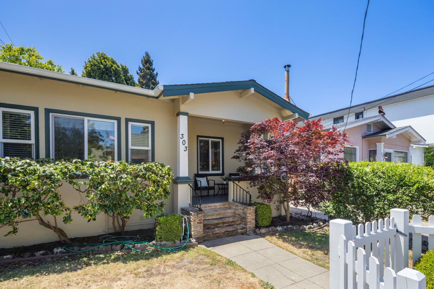 Property Photo: 303 Highland Avenue CA 94401