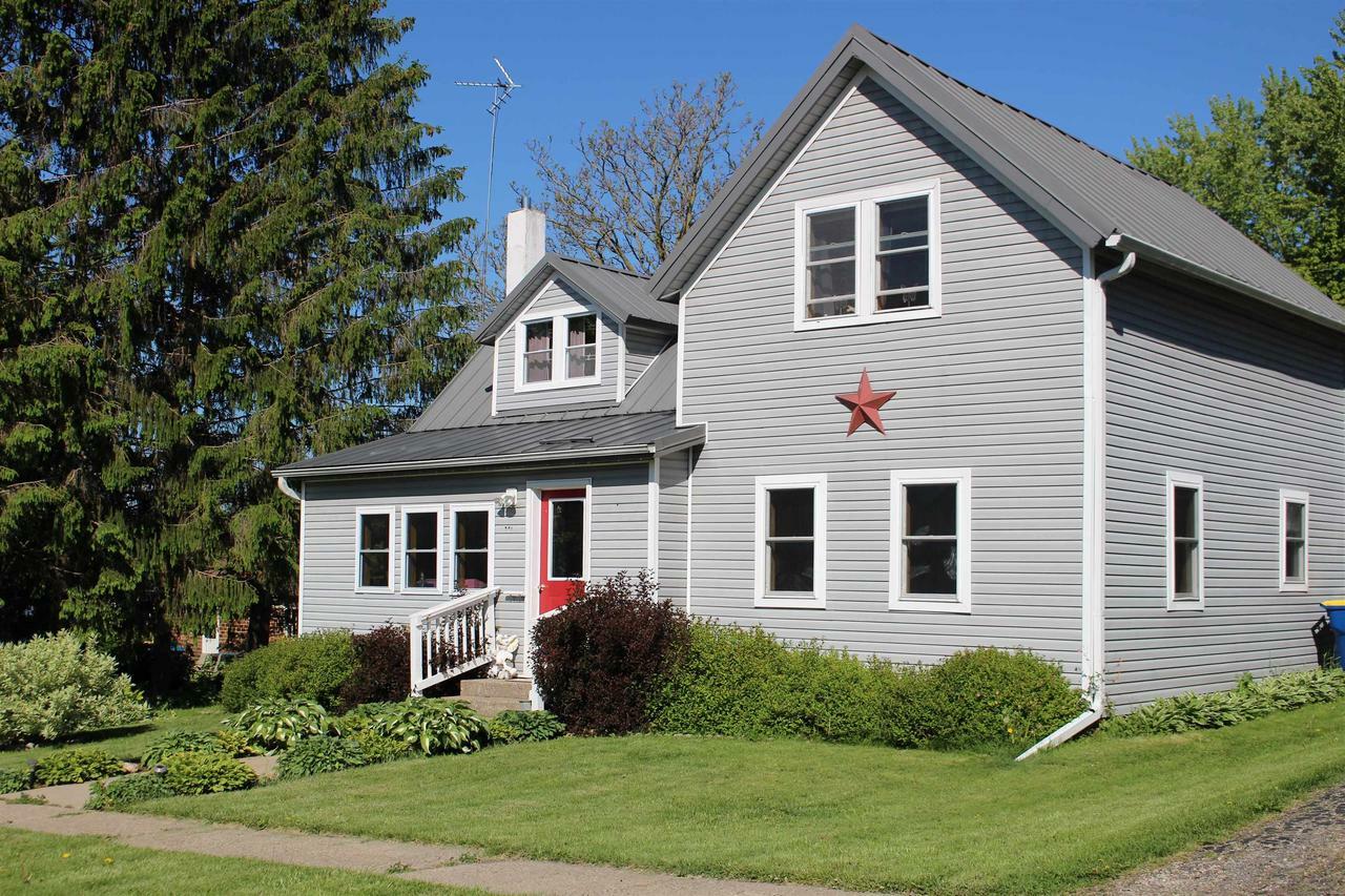 Property Photo: 721 Field Avenue WI 54634
