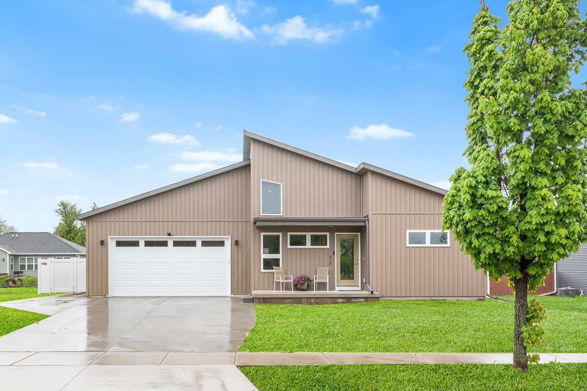 Property Photo:  420 Sandmar Drive  WI 54971 