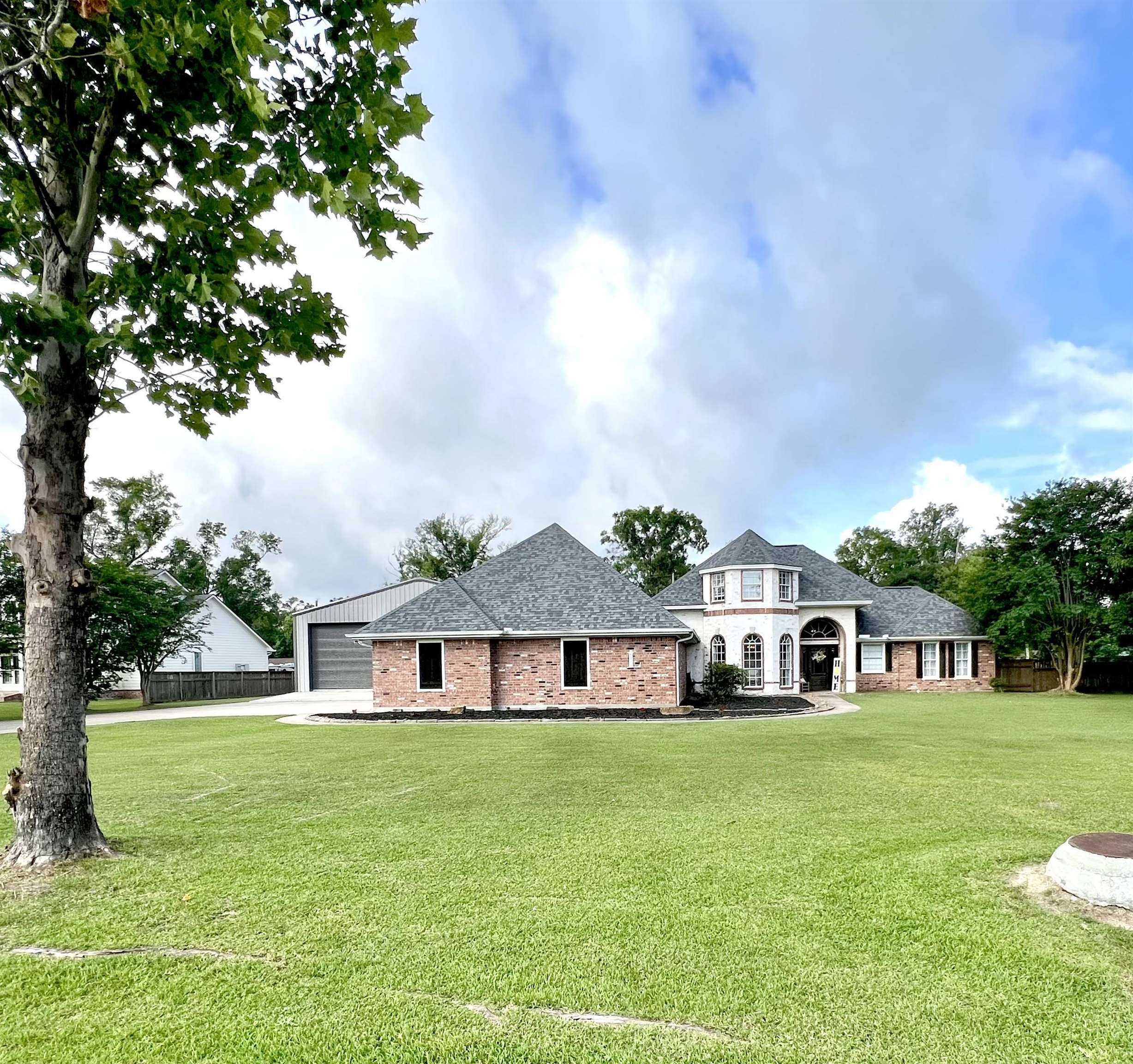 Property Photo:  6201 Hazelwood  TX 77632 