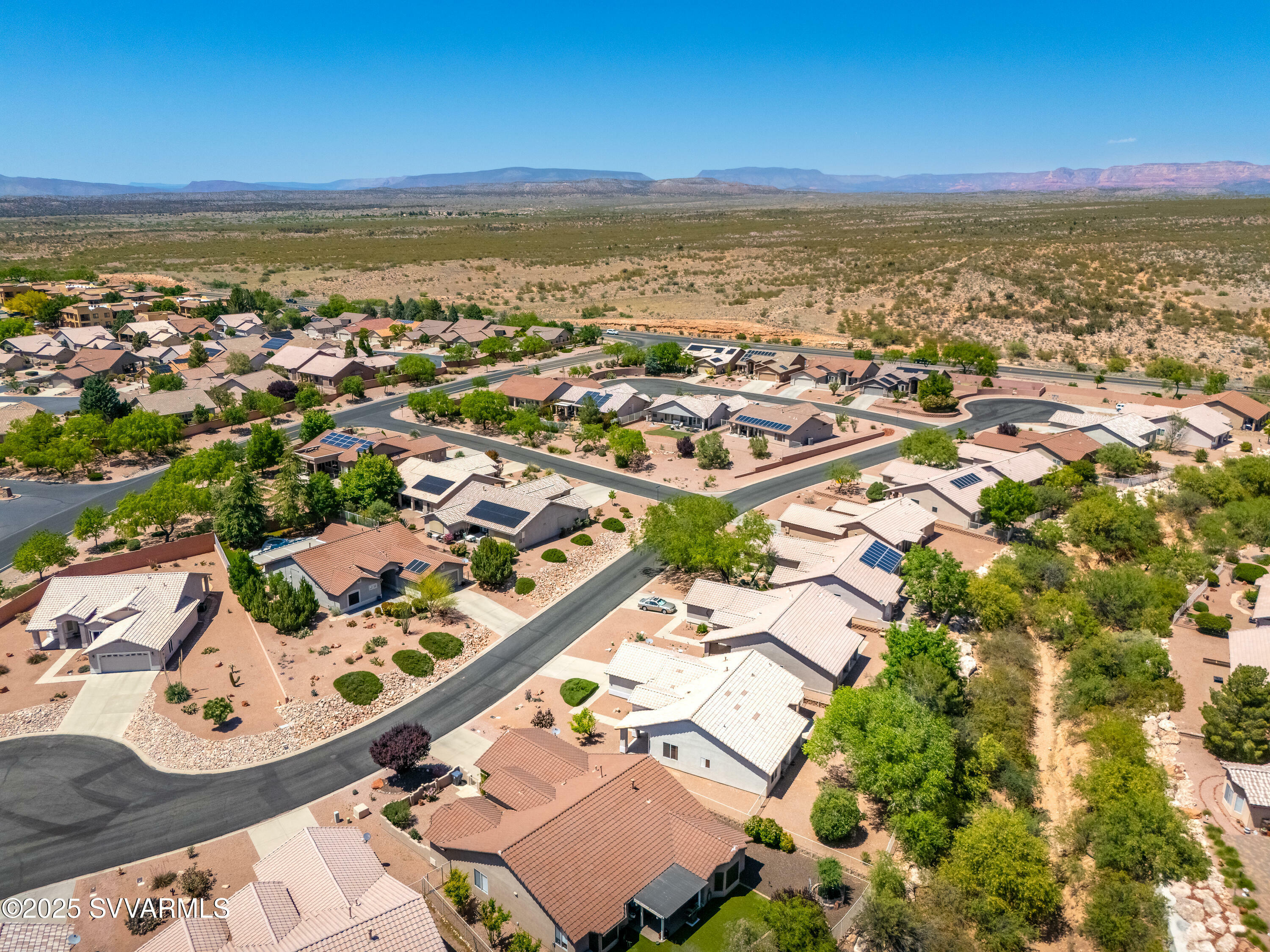 Property Photo: 815 S Rising View Court AZ 86325