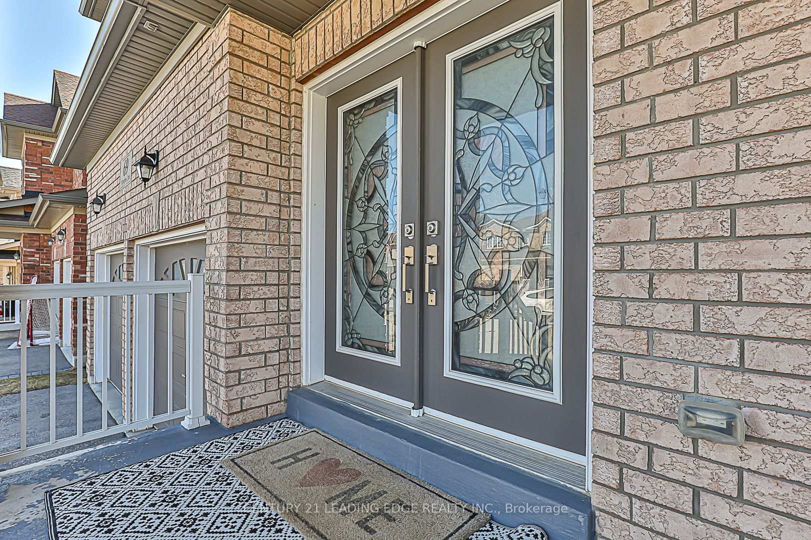 Photo de la propriété: 69 Hopkins Crescent ON L3Z 0R7