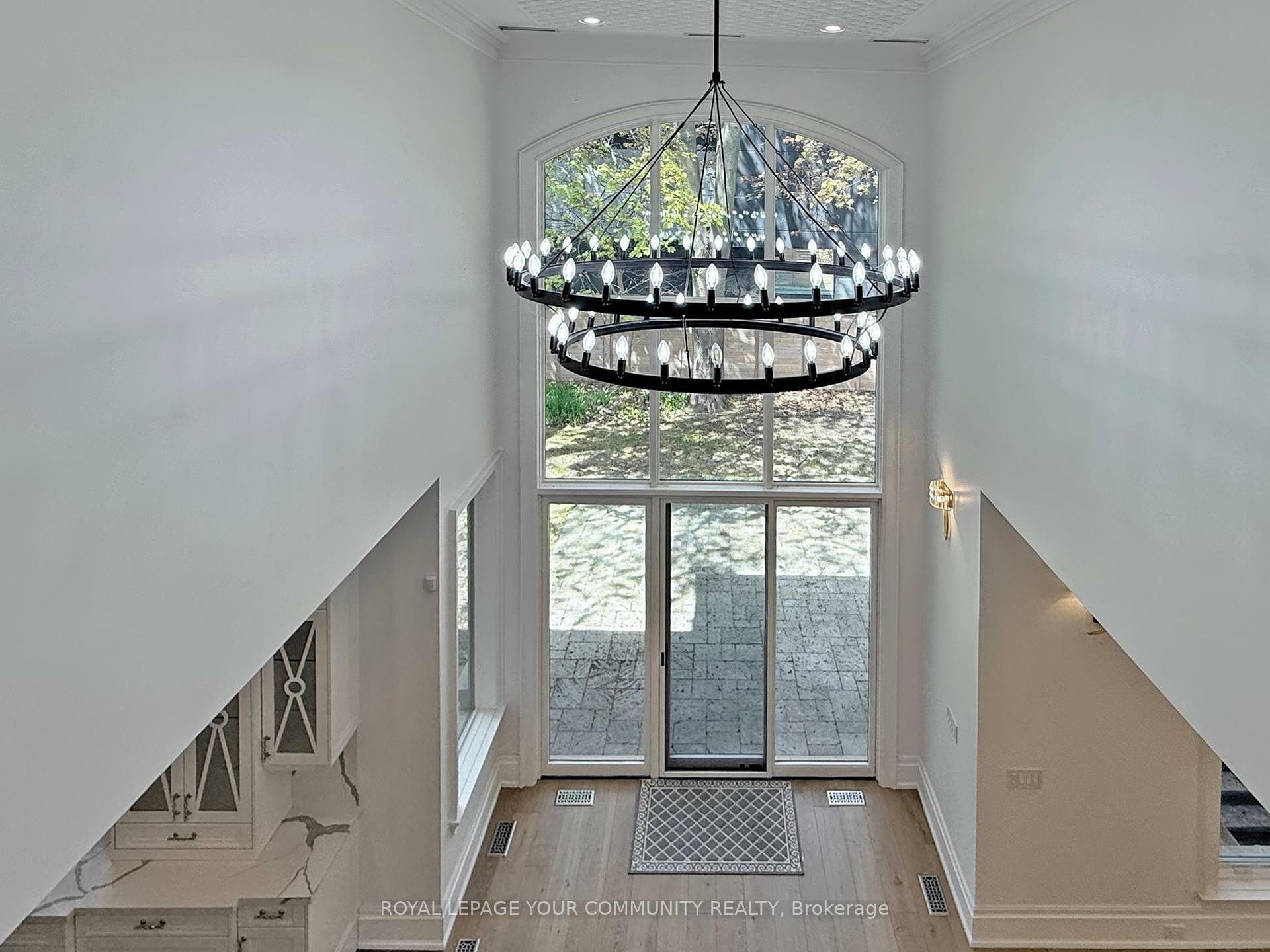 Property Photo: 1257 Lakeshore Road W ON L6L 1E7