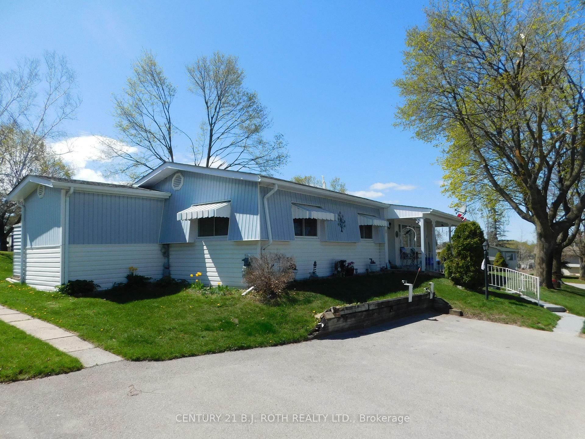 Property Photo: 2 Mimosa Drive ON L9S 1R2