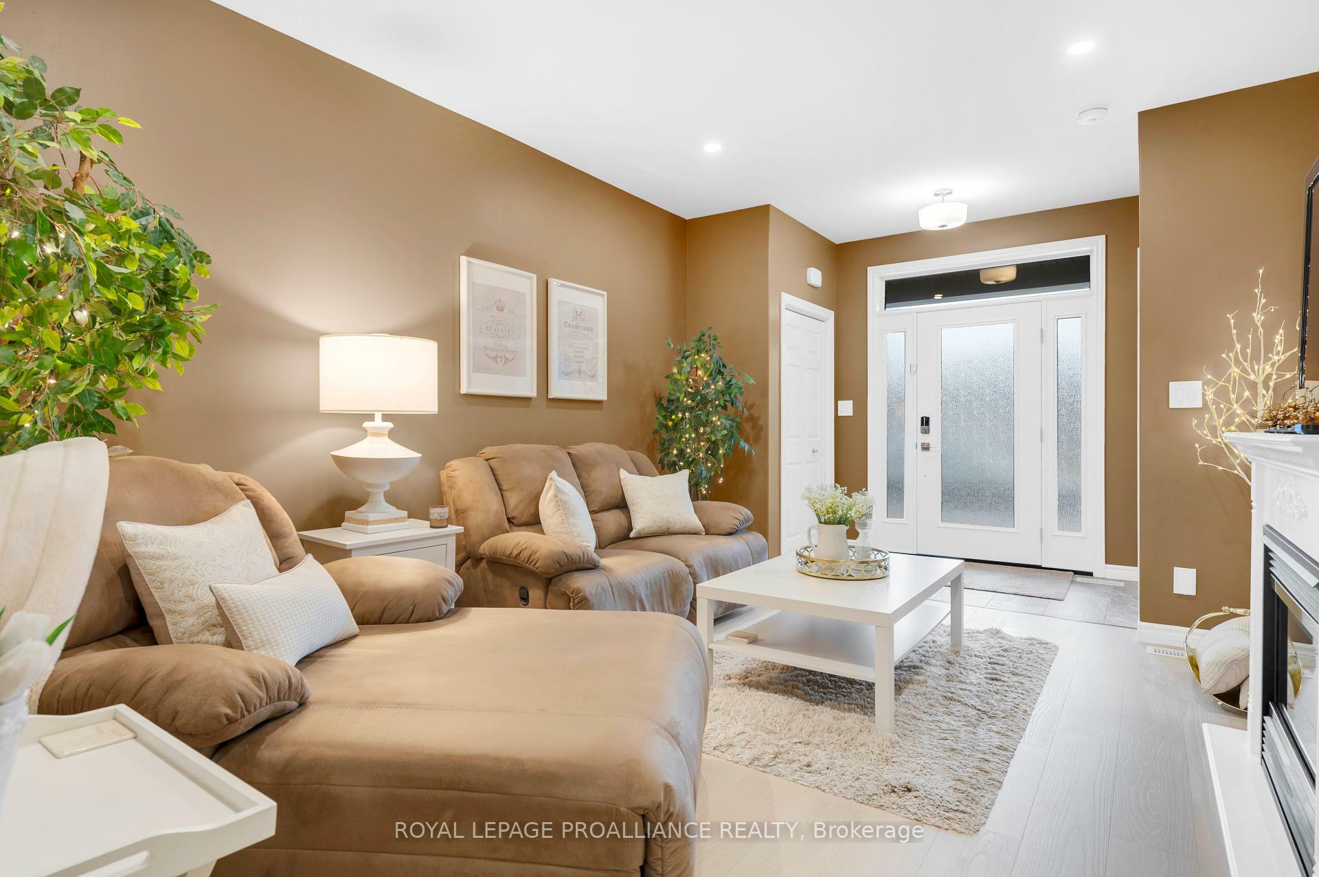 Property Photo: 47 Athabaska Drive ON K8N 0T1