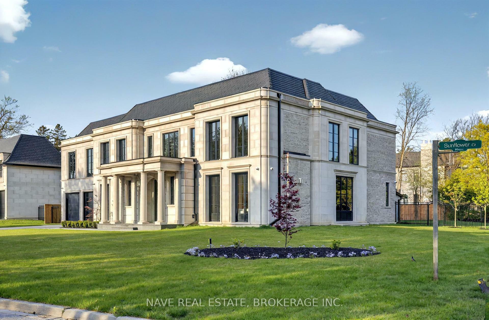 Property Photo: 1 Sunflower Court ON L3T 2W2