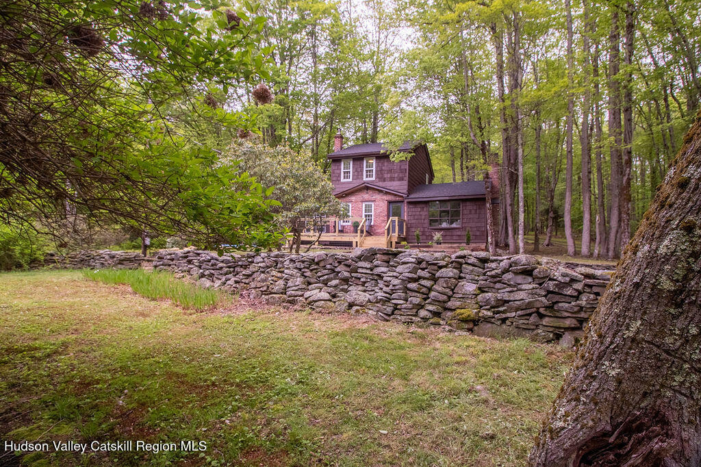 Property Photo: 22 Mt Laurel NY 12435