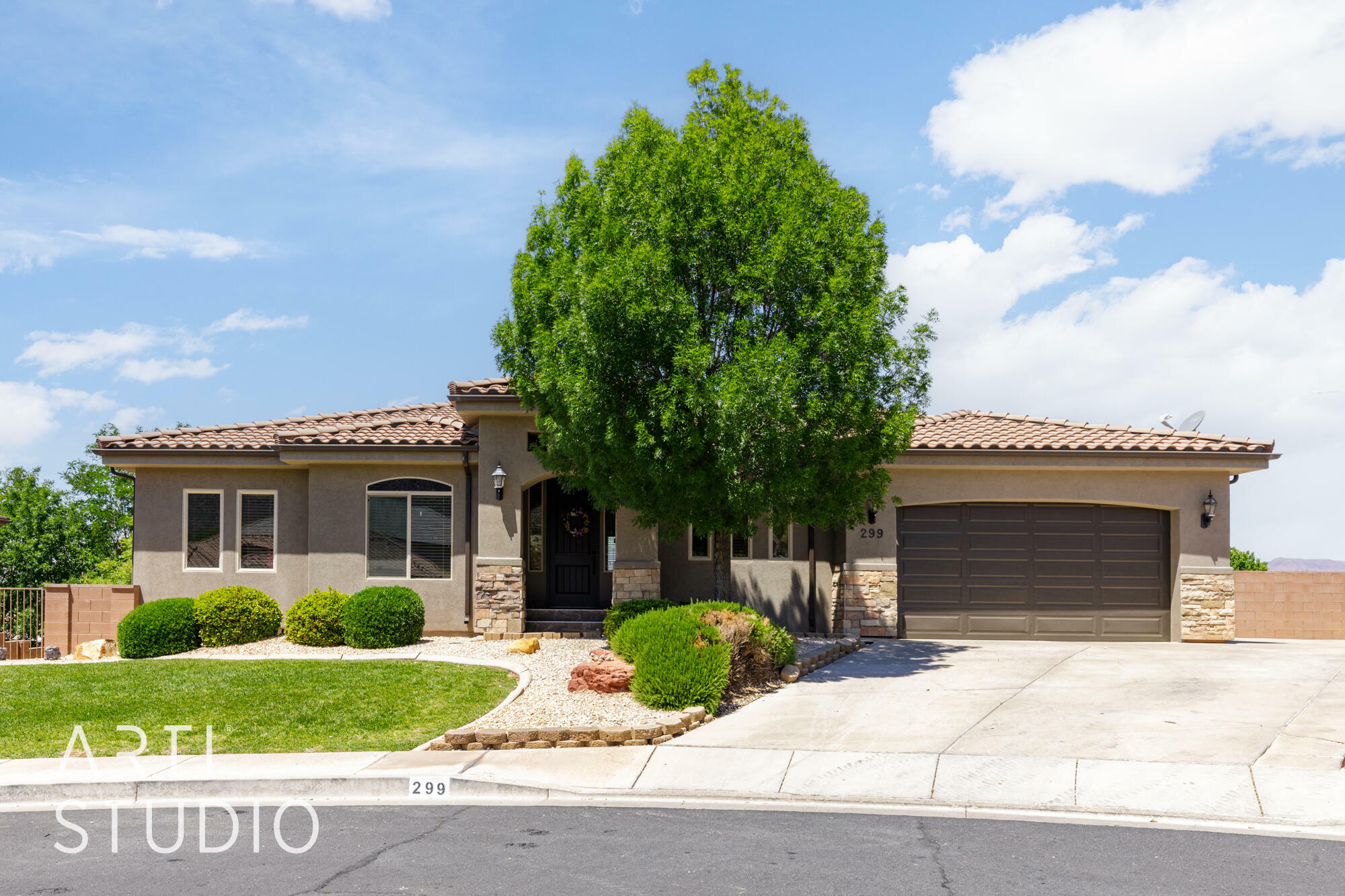 Property Photo:  299 N 1280 St W  UT 84770 
