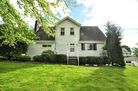 Property Photo: 904 McClintock Avenue PA 15012