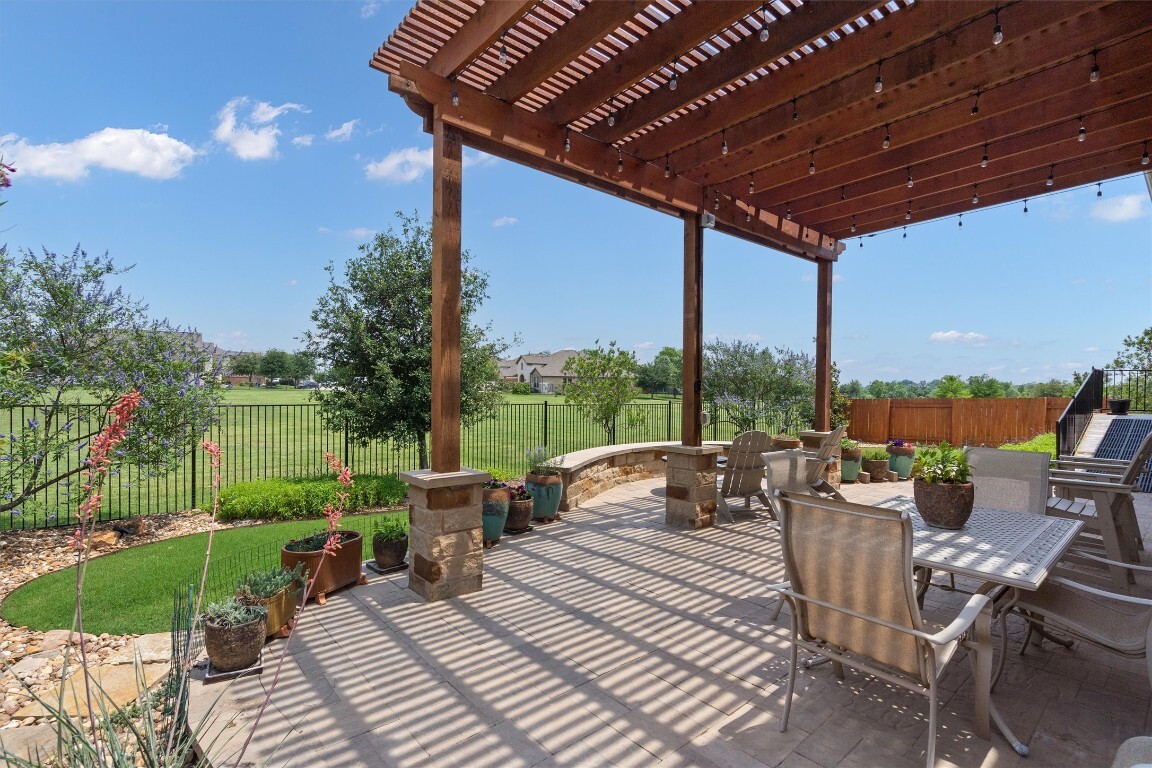 Property Photo: 4937 Strada Drive TX 78665
