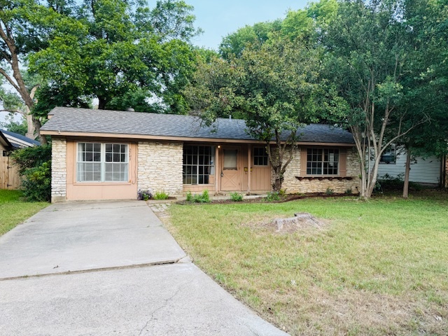 Property Photo:  2705 Sherwood Lane  TX 78704 