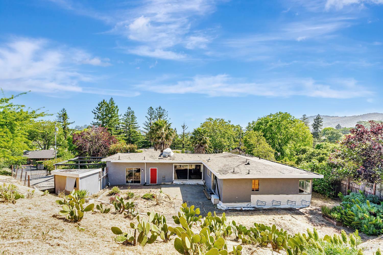 65 Circle Road  San Rafael CA 94903 photo