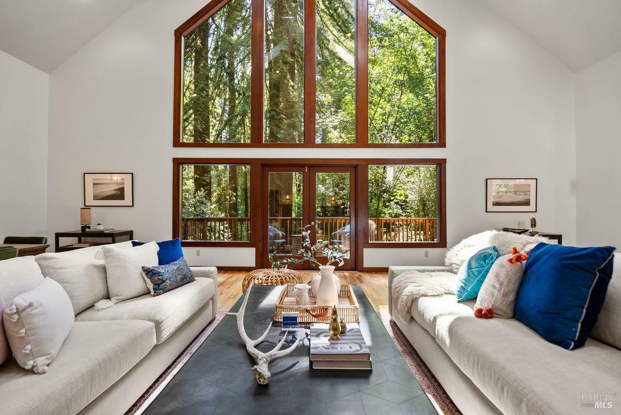 Property Photo:  192 Carson Road  CA 94973 