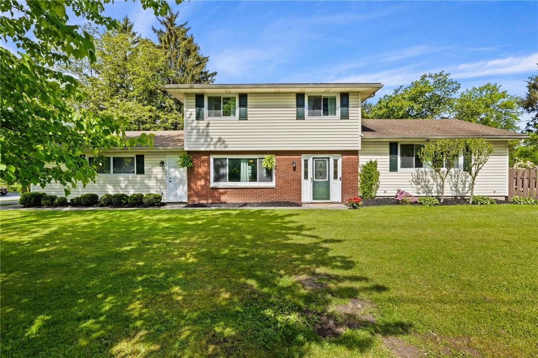 Property Photo:  1 Timberline Drive  NY 14526 