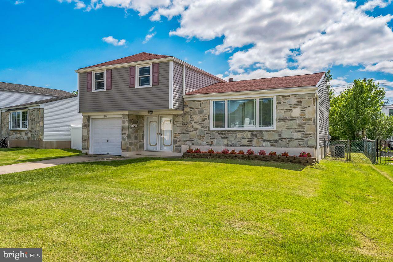 Property Photo: 9731 Glenhope Road PA 19115