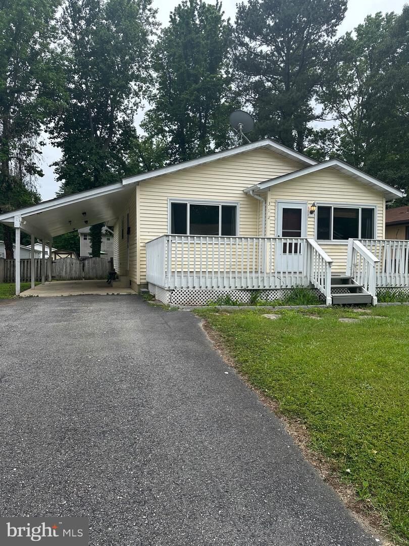 Property Photo: 312 White Sands Drive MD 20657