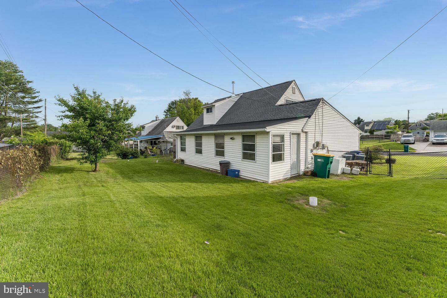 Property Photo: 54 Cobalt Ridge Drive E PA 19057