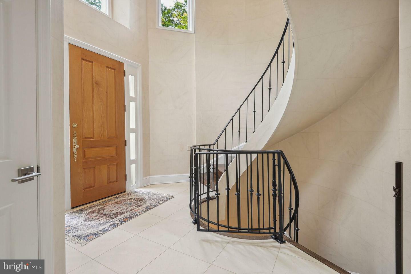 Property Photo: 4512 Foxhall Crescent NW DC 20007