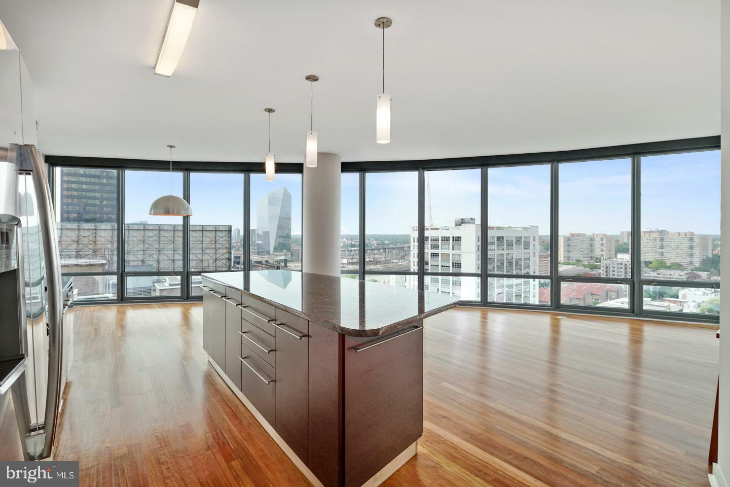 Property Photo:  2101 Market Street 902  PA 19103 