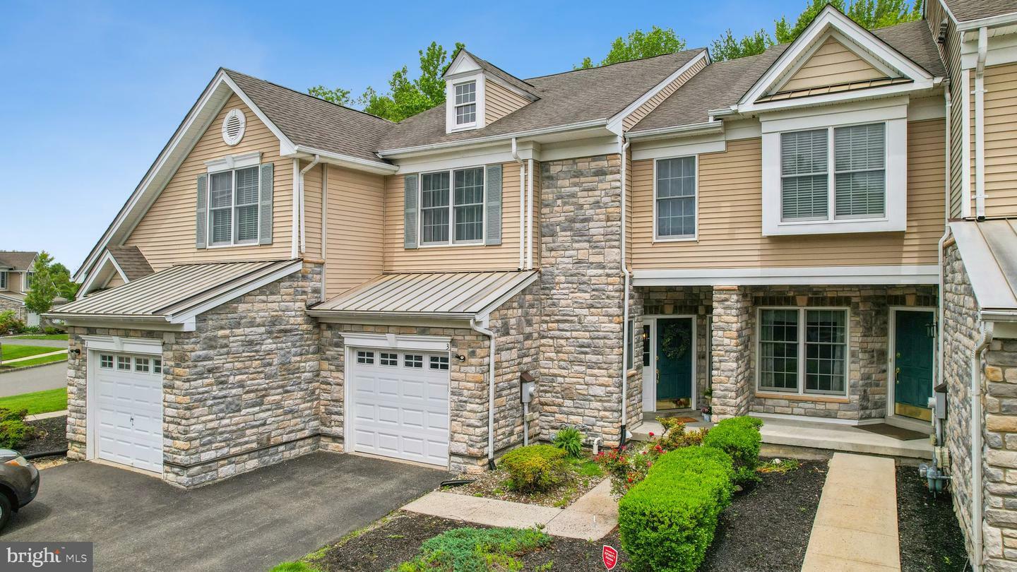 3 Wedgewood Court  Princeton NJ 08540 photo