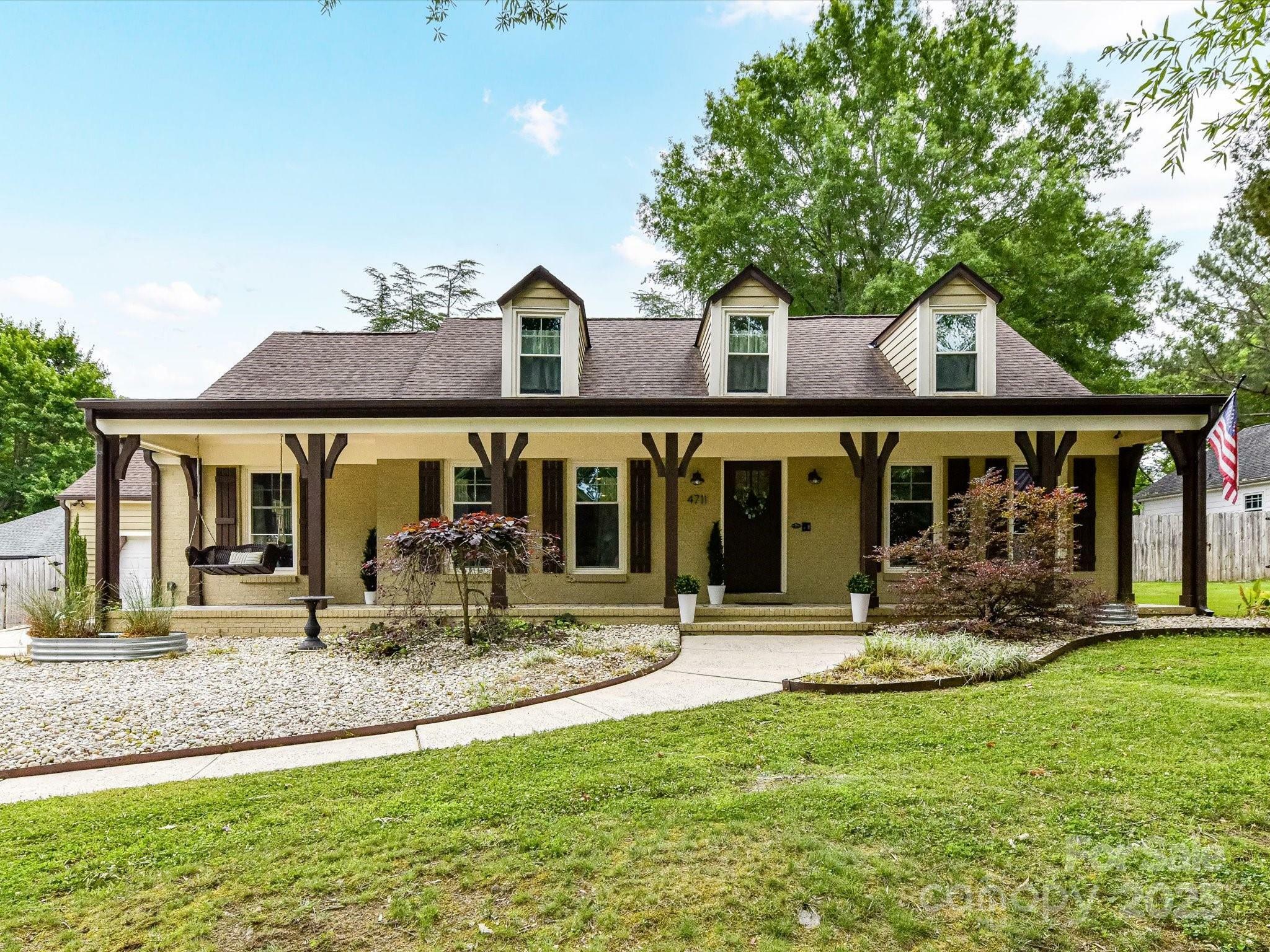 Property Photo: 4711 Truscott Road NC 28226