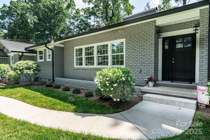 Property Photo:  1035 15th Avenue NW  NC 28601 