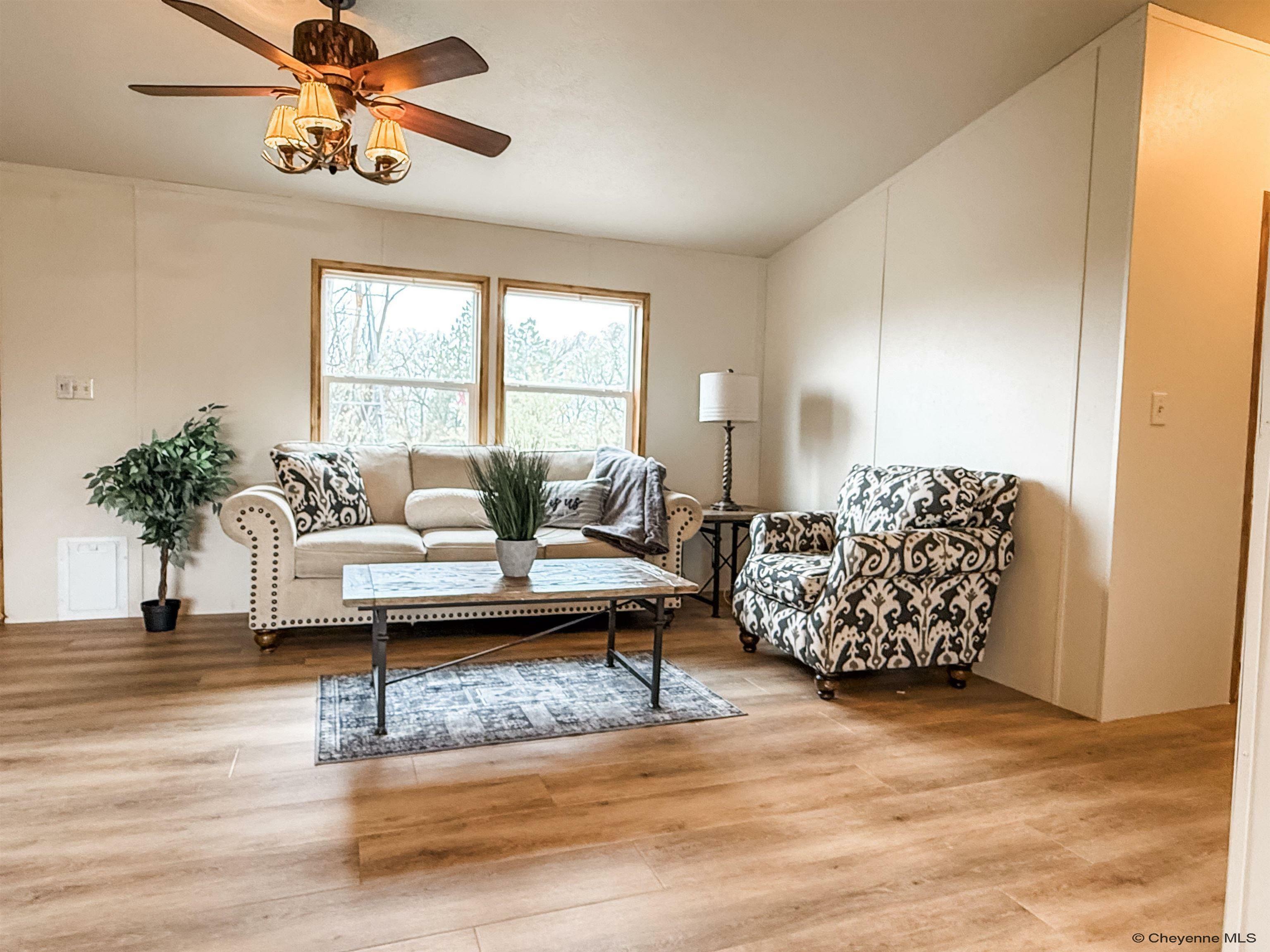 Property Photo: 17 Chalk Bluff Rd WY 82007