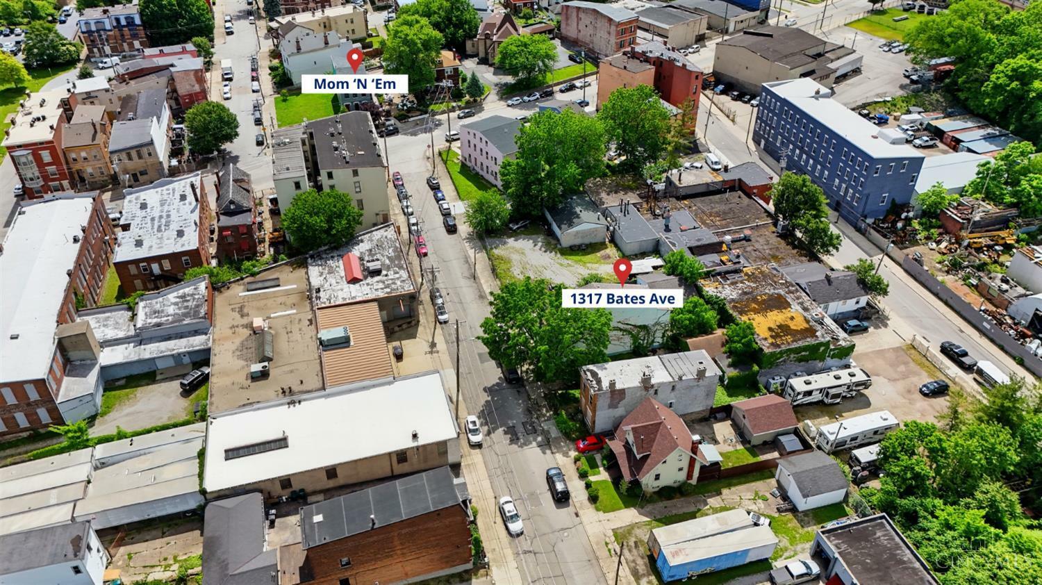 Property Photo: 1317 Bates Avenue OH 45225